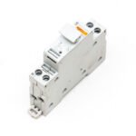 SCHNEIDER ELECTRIC Multi 9 (15645)