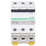 SCHNEIDER ELECTRIC A9F74302 - Image 4