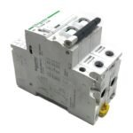 SCHNEIDER ELECTRIC iC60N D32A A9F75232 - Image 3