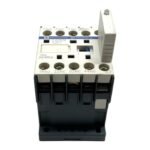 SCHNEIDER ELECTRIC CA2KN22F7 with LA4KE1FC - Image 2
