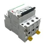 SCHNEIDER ELECTRIC iC60H D4A A9F89304 - Image 3