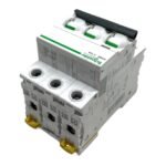 SCHNEIDER ELECTRIC iC60N C10A A9F04310 - Image 4