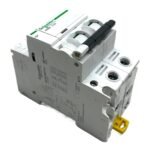 SCHNEIDER ELECTRIC iC60N C2A A9F74202 - Image 3