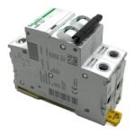 SCHNEIDER ELECTRIC iC60N C3A A9F04203 - Image 3
