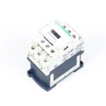 SCHNEIDER ELECTRIC CAD32 BL